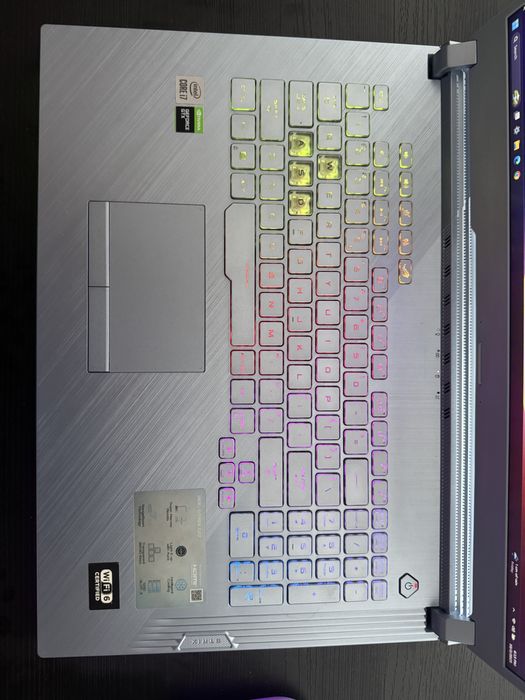 Laptop Asus ROG Strix G17