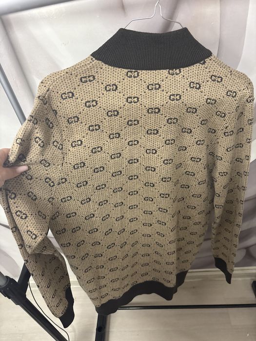 Pulover barbati gucci masura S caliate premim