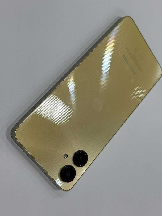 Samsung Galaxy A06 – 128GB / 6GB RAM – Gold