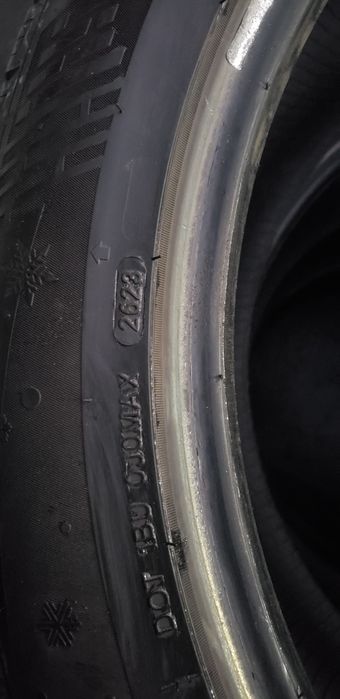 Anvelope iarna 285/45 R21