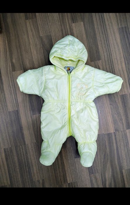 Combinezoane de iarnă cu ursuleț bebe