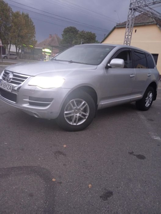 De vânzare vw Tuareg 2008 facelift 5000euro neg