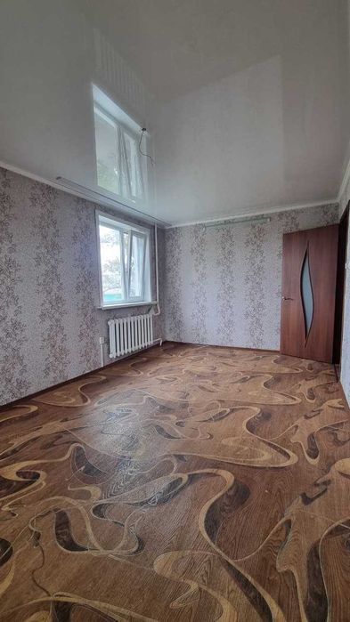 Продам 3-комнатную квартиру, центр города, 4/5