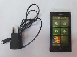 Telefon Nokia Lumia 520 + incarcator + card  memorie 16 GB Kingston