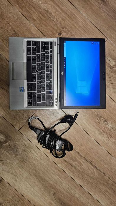 Laptop HP Elitebook . I5 8GB Ram. 500Gb. Bateria 3 ore.