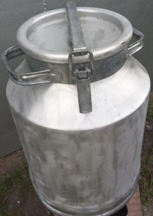 Продам флягу алюминиевую