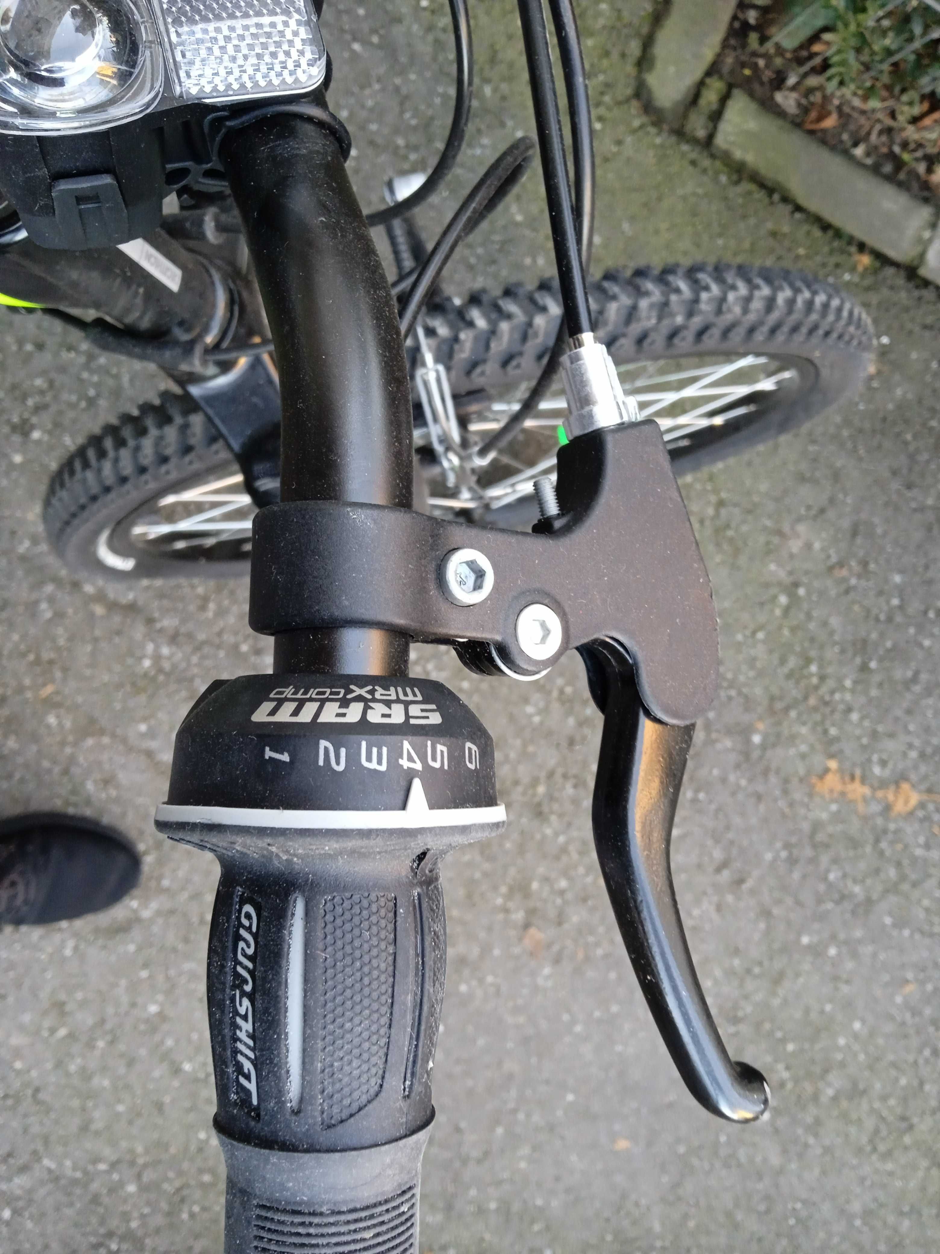 Bicicleta 9-12 ani baieti 18 viteze