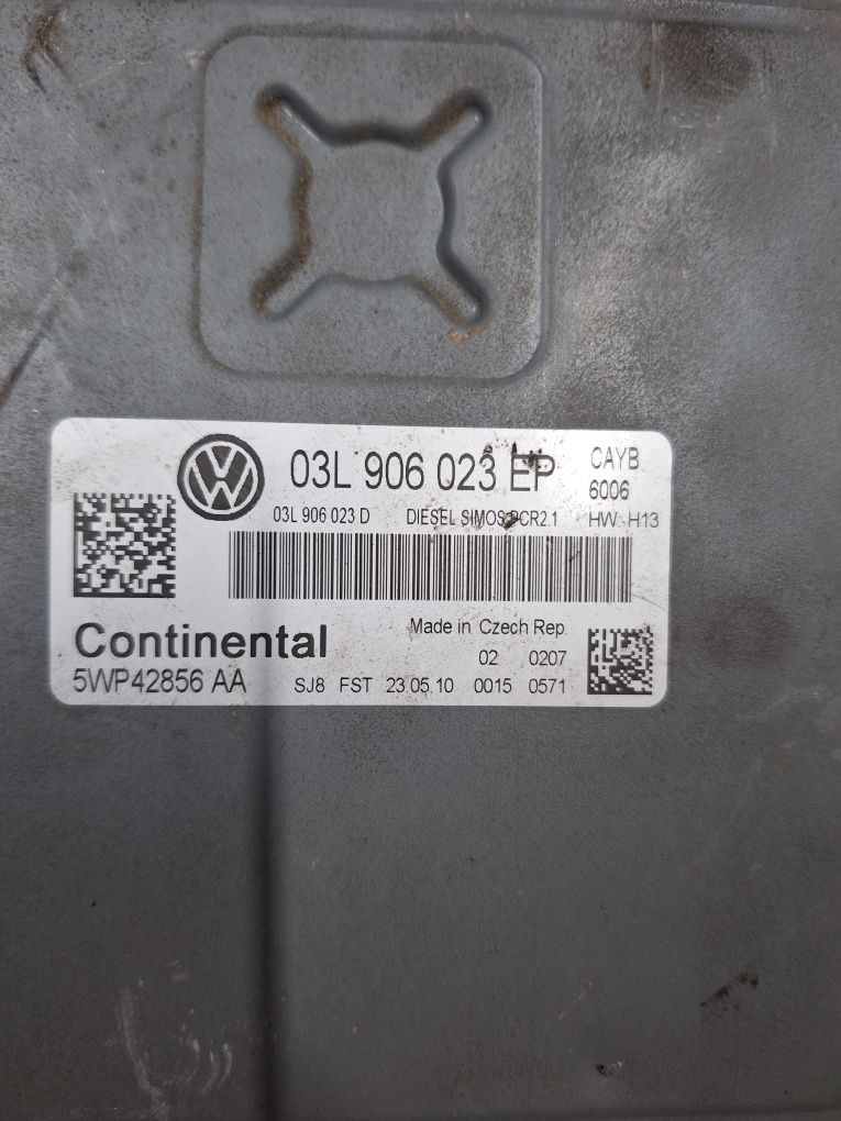 Компютър двигател за Volkswagen Polo 1.6 TDI 2012г