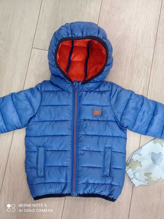 Продавам детски есенни якенца 3-6м