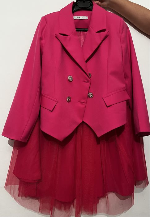 Детский костюм двойка б/у пару раз только одевала почти новая