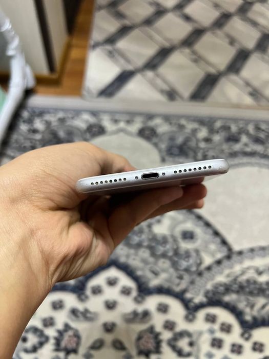 Iphone 8 Plus  64 gb  74% ёмкость