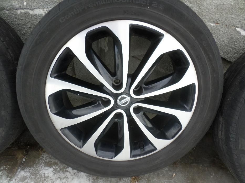 Jante Nissan Qashqai 215 55 18 Vara Continental Pirelli