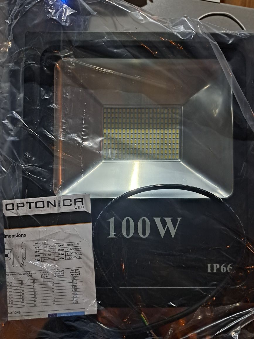 LED Прожектор 100W OPTONIKA 3бр.чисто нови