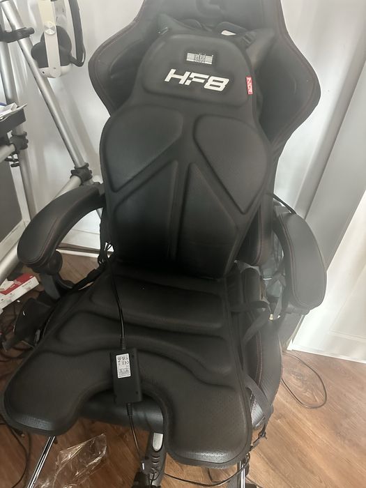 Vand haptic gaming pad Next level racing HF8