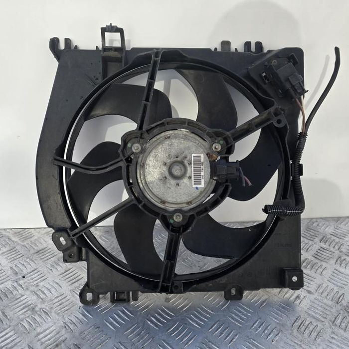Electroventilator racire motor Renault Twingo 1.5 DCI