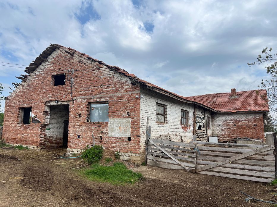 Продава се Промишлена сграда в Сухиндол - 15000 кв.м за 12 €/кв.м - Снимка #6