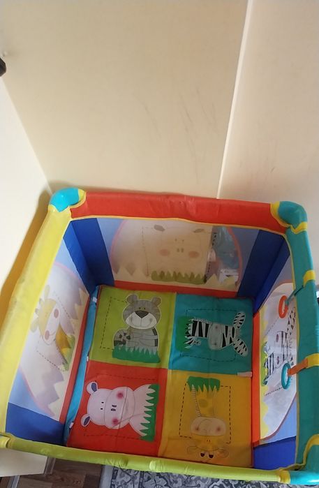 Бебешка кошара за игра