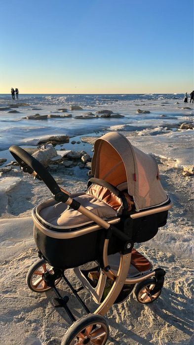 Продам детскую коляску