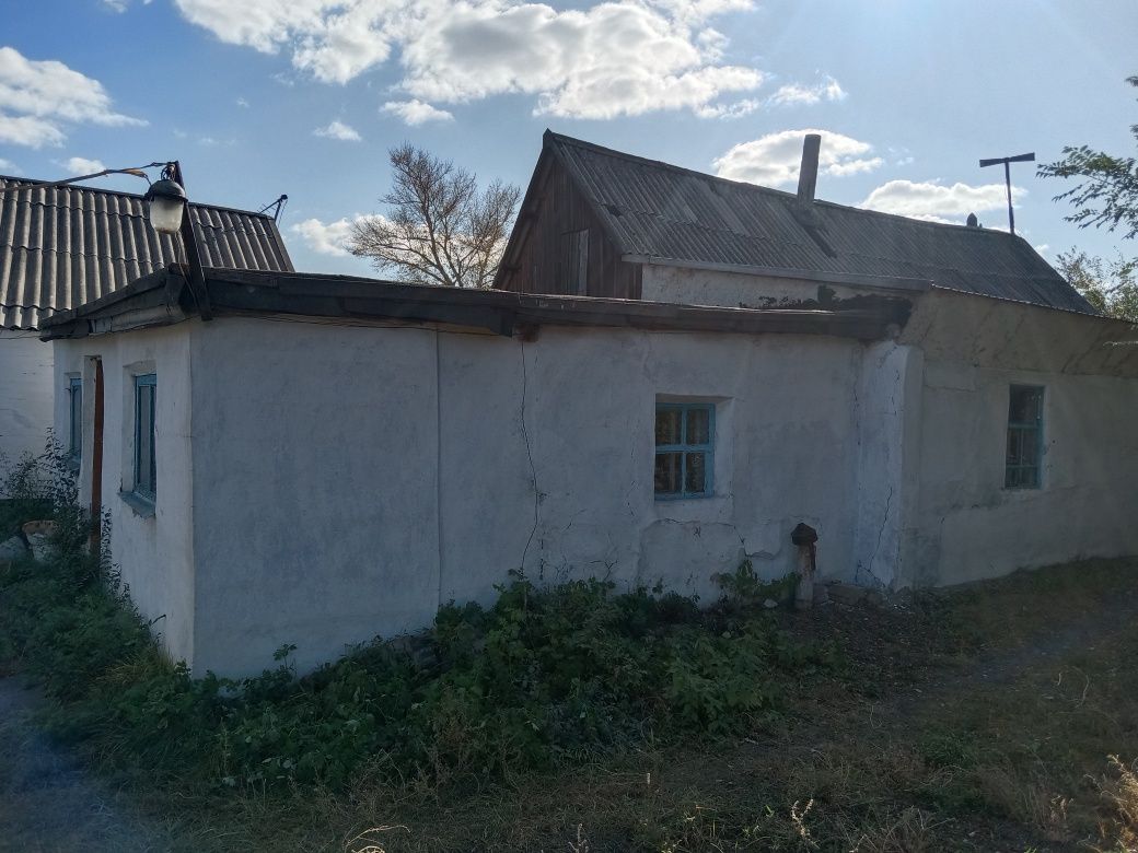 Продам дом поселок ленинский либо обмен на квартиру в Павлодаре