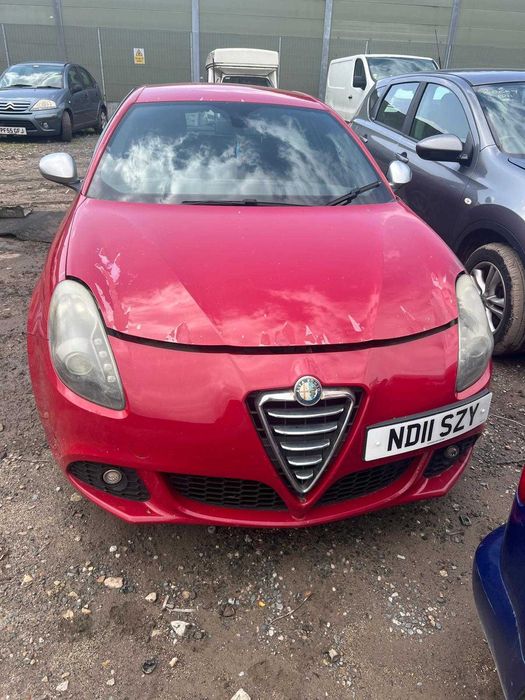 Dezmembrez Alfa giulieta 2.0jtdm cod 940A5.000 cutie 6 trepte