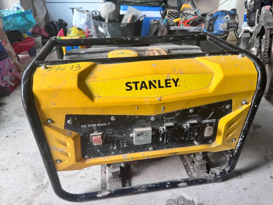Generator curent Stanley