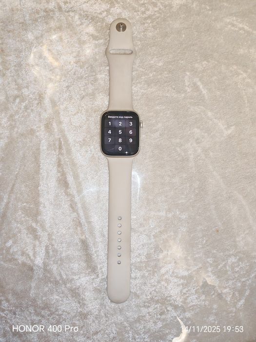 Продаю апл воч от айфона se2