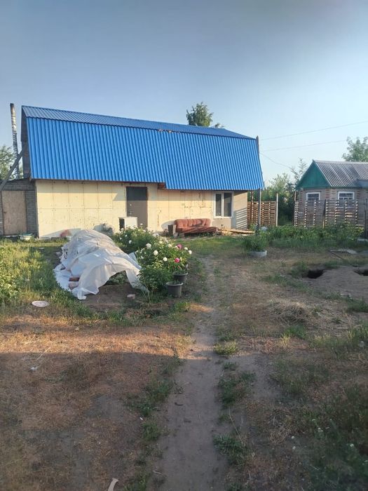 Продаётся дача .