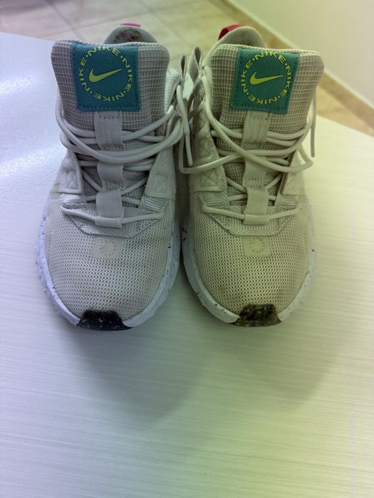 NIKE 36 paзмер,22.5см,дамски,детски маратонки