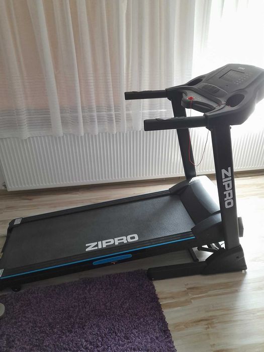 Vand banda de alergat putin folosita