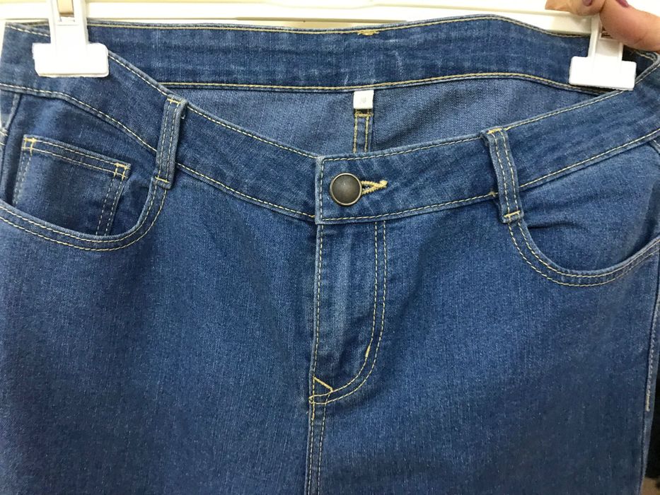 Blugi drepți simpli