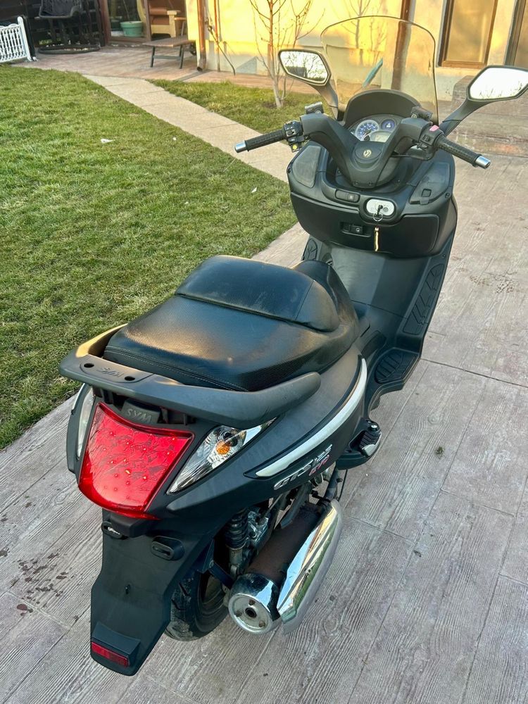 Scuter 125 Sym GTS EVO stare super 2012 LED Revizie efectuata