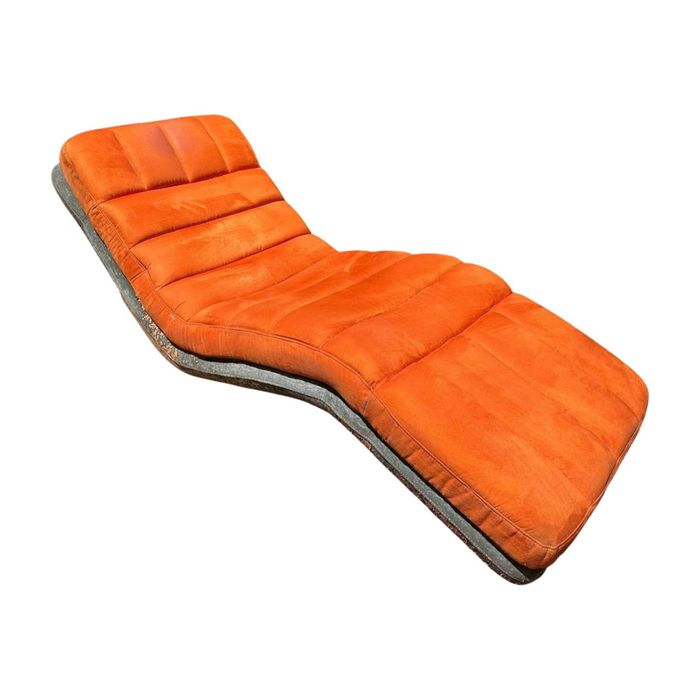 Fotoliu pentru citit; Sezlong; Fotoliu tapitat tip sezlong; Divan