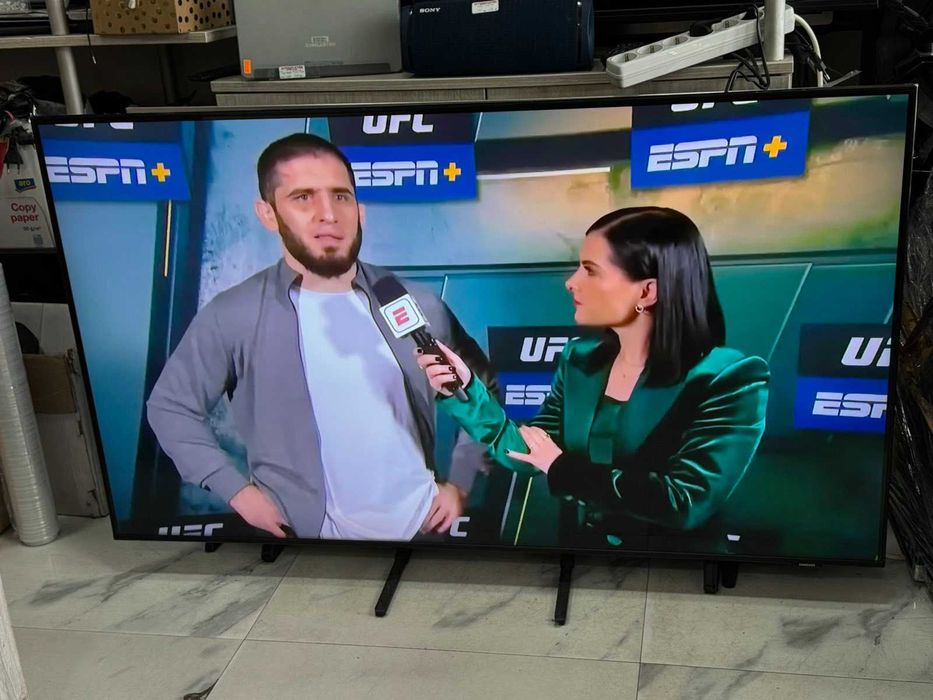 Телевизор Samsung 55BU8502К