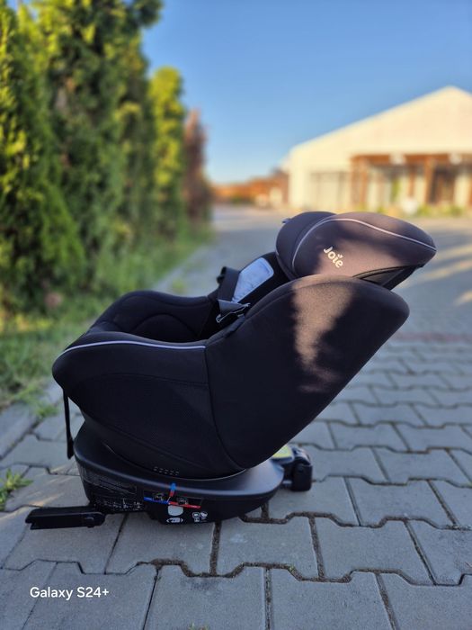 Scaun Auto Joie Spin Me 360° (0-18 kg)