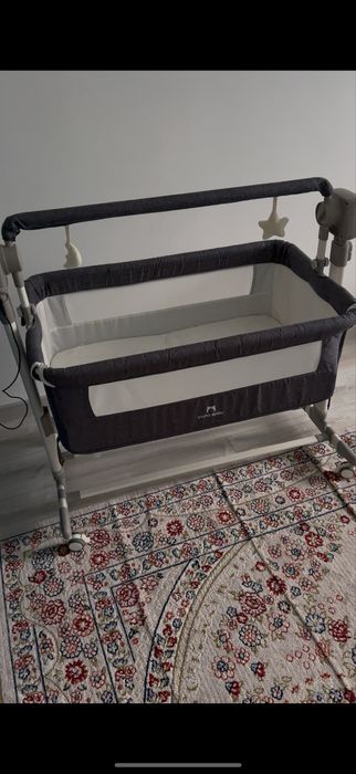 Манеж-кровать электронный