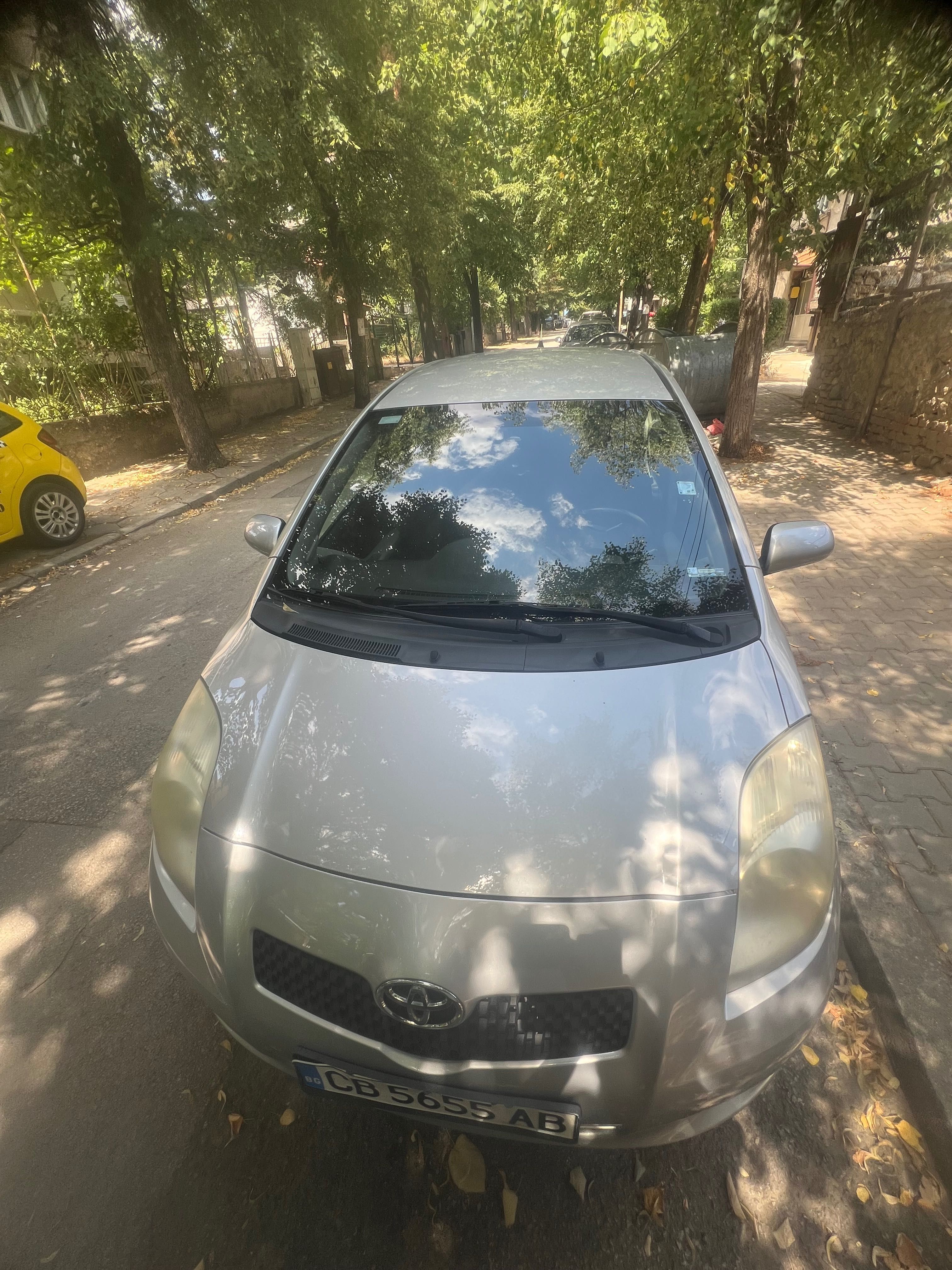 Toyota Yaris 2003 автоматик 1.3 vvti