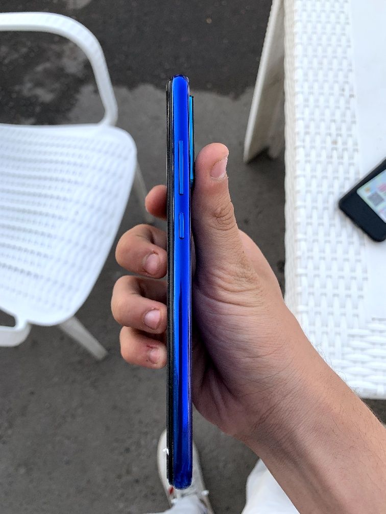 Redmi note 8 sotiladi 4 /64