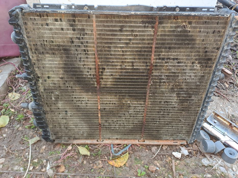 Воден радиатор с перка за рено