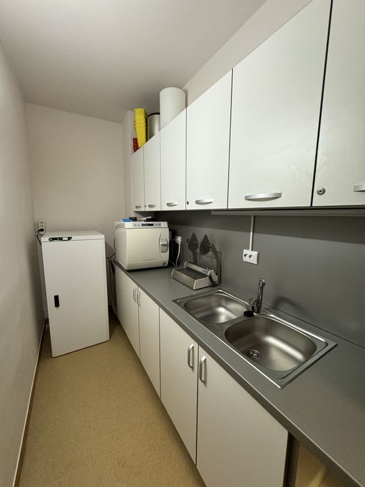 Inchiriez clinica stomatologica