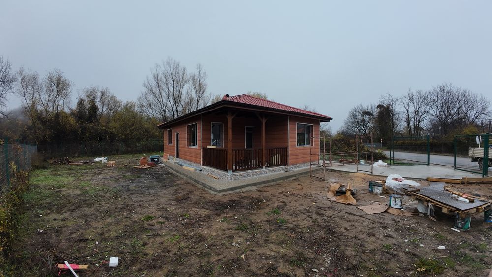 Къща в с Лесидрен.