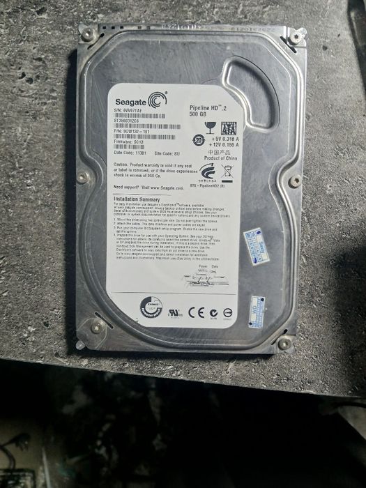 Seagate 500 gb hard 10 ta bor