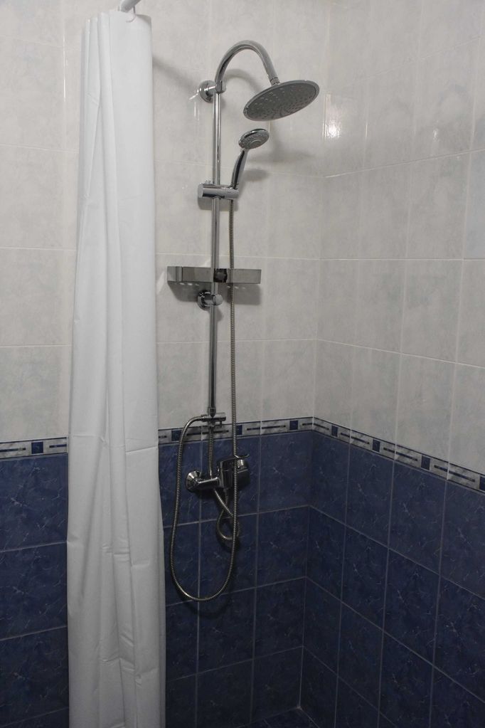 Дава се под наем Двустаен апартамент в Варна, Операта - 60 кв.м за 700 € - Снимка #12