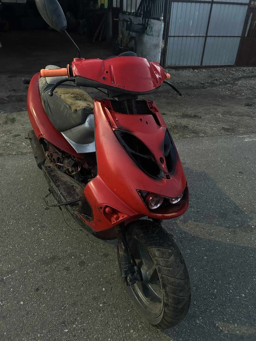 Aprilia SR 1 porneste greu