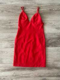 Червена рокля HM
