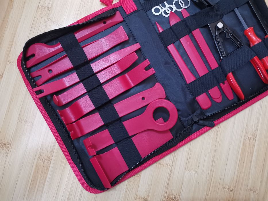 Trusa leviere plastic dispozitive tapițerie auto,cleme,bord,capitonaj