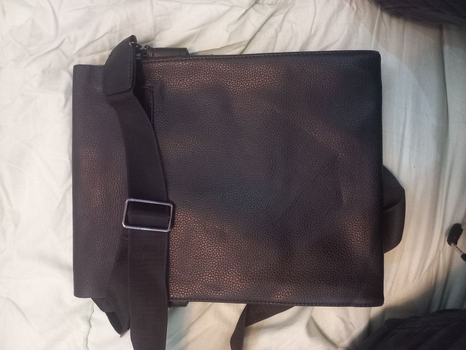 Sumka sotiladi arzon