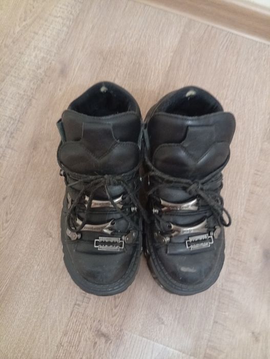 Нью роки, CD 811