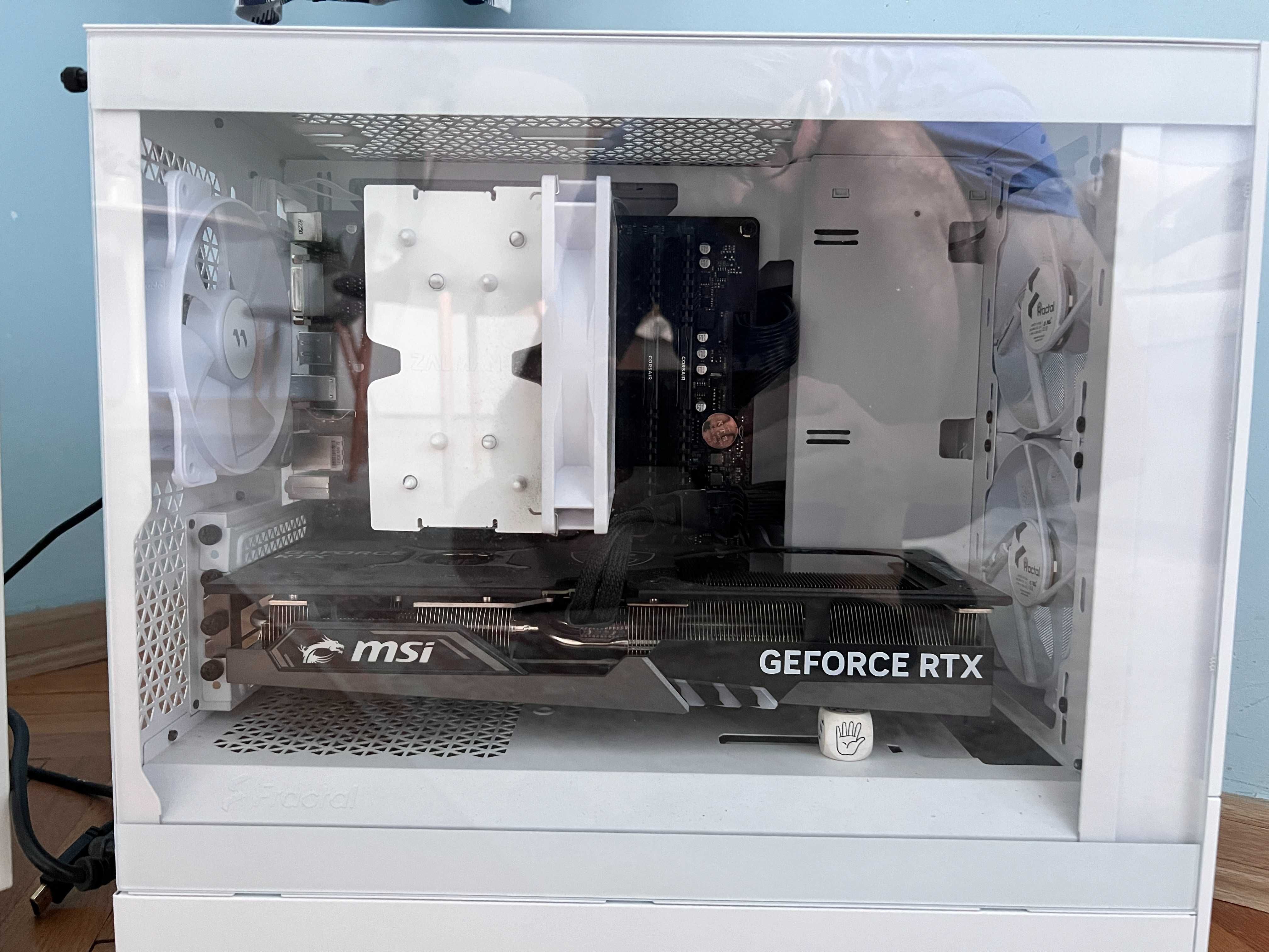 Видеокарта MSI GeForce RTX 4070 GAMING X TRIO 12G с БГ гаранция