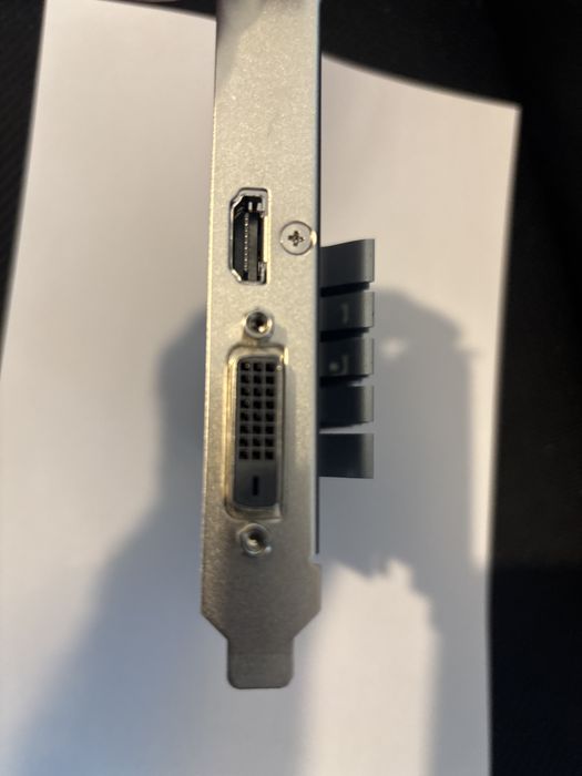 Placa video Asus geForce GT1030 2gb ddr5