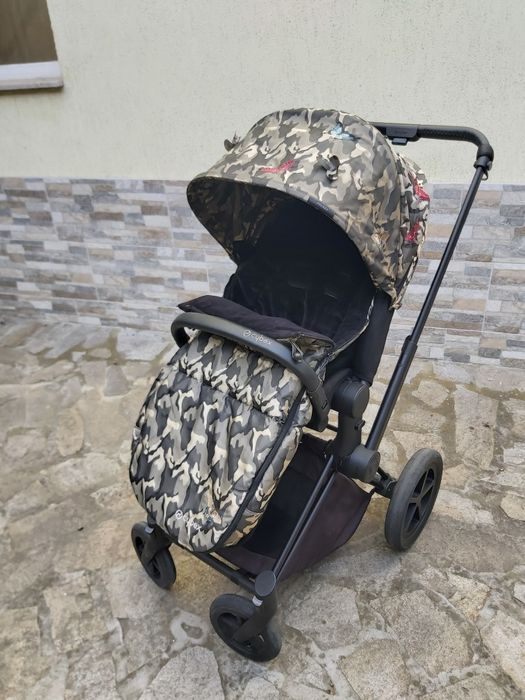 Количка Cybex PRIAM Butterfly пълен комплект
